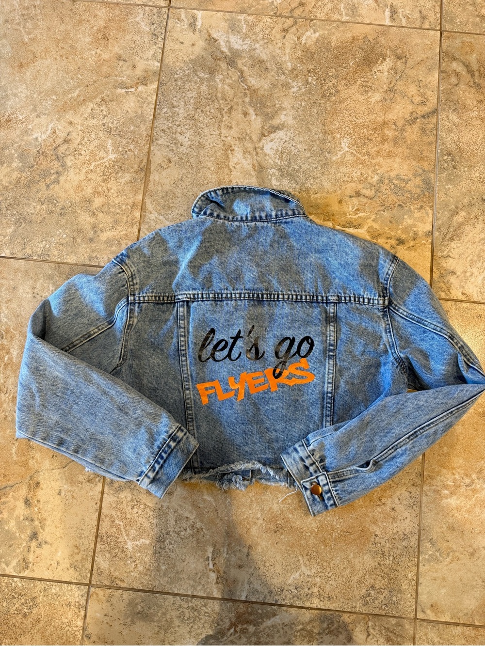 NHL PHILADELPHIA FLYERS Cropped Denim Jacket SZ M